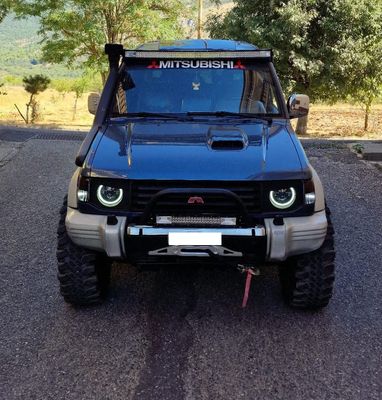 KIT PIASTRE MONTAGGIO VERRICELLO PAJERO V20 - TARGET