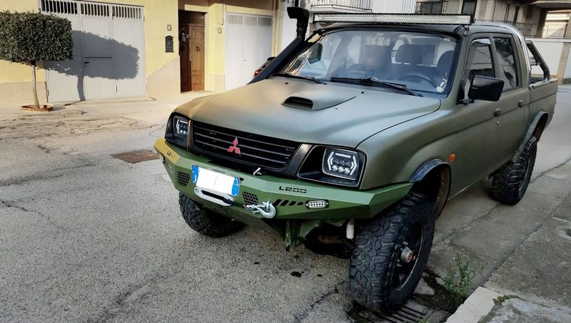 PARAURTI ANTERIORE USO GRAVOSO MITSUBISHI L200 E PAJERO SPORT FINO AL 2005