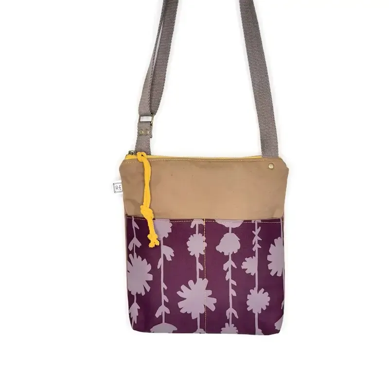 Weekdayer - Chicory // Floral Crossbody Bag - Dawn