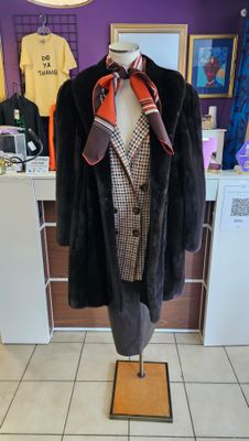 Vintage Dark Ranch Mink Jacket