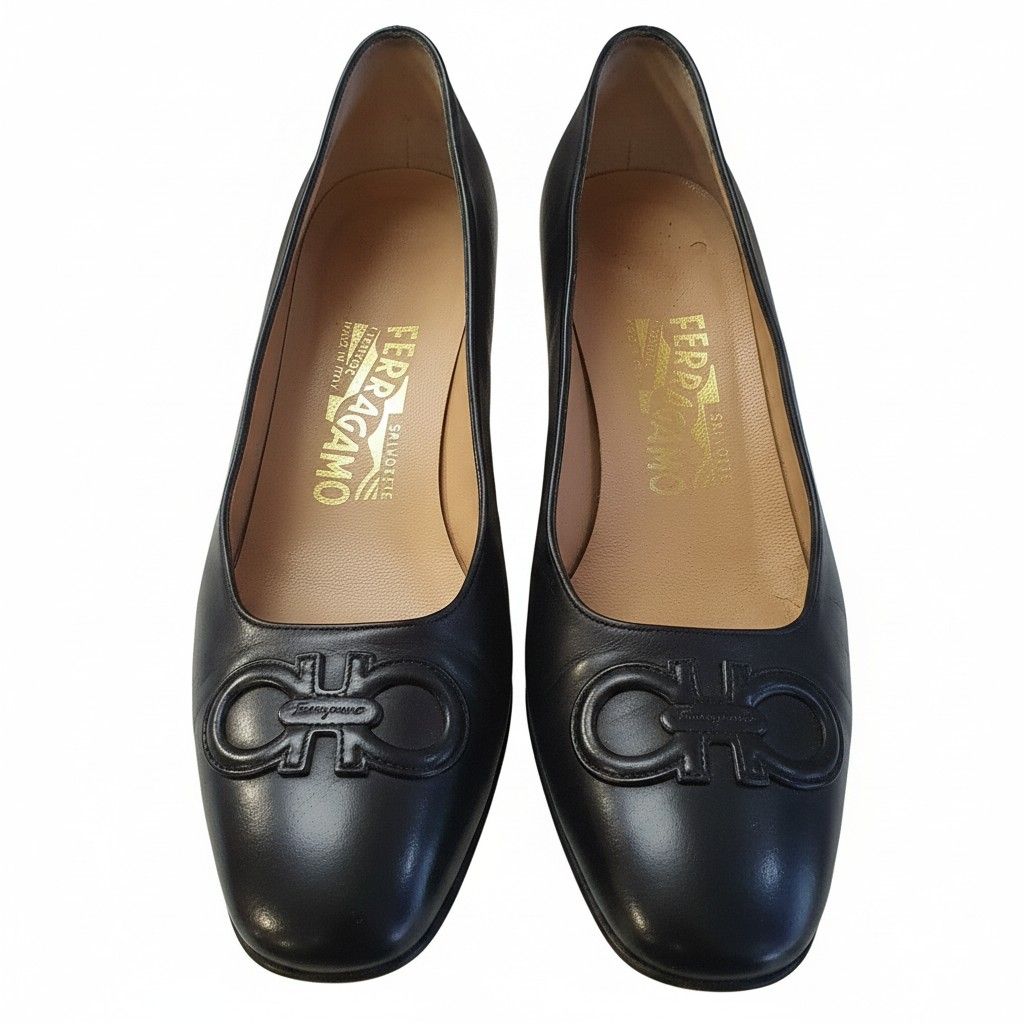 Vintage Ferragamo Pumps