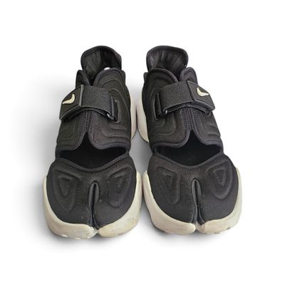 Gently Loved NIKE Air Rift Aqua