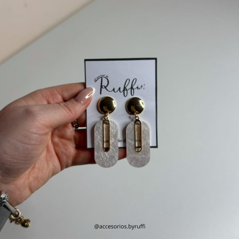 Caravanas AMPARO doradas