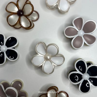 Pinza FLOR diseño