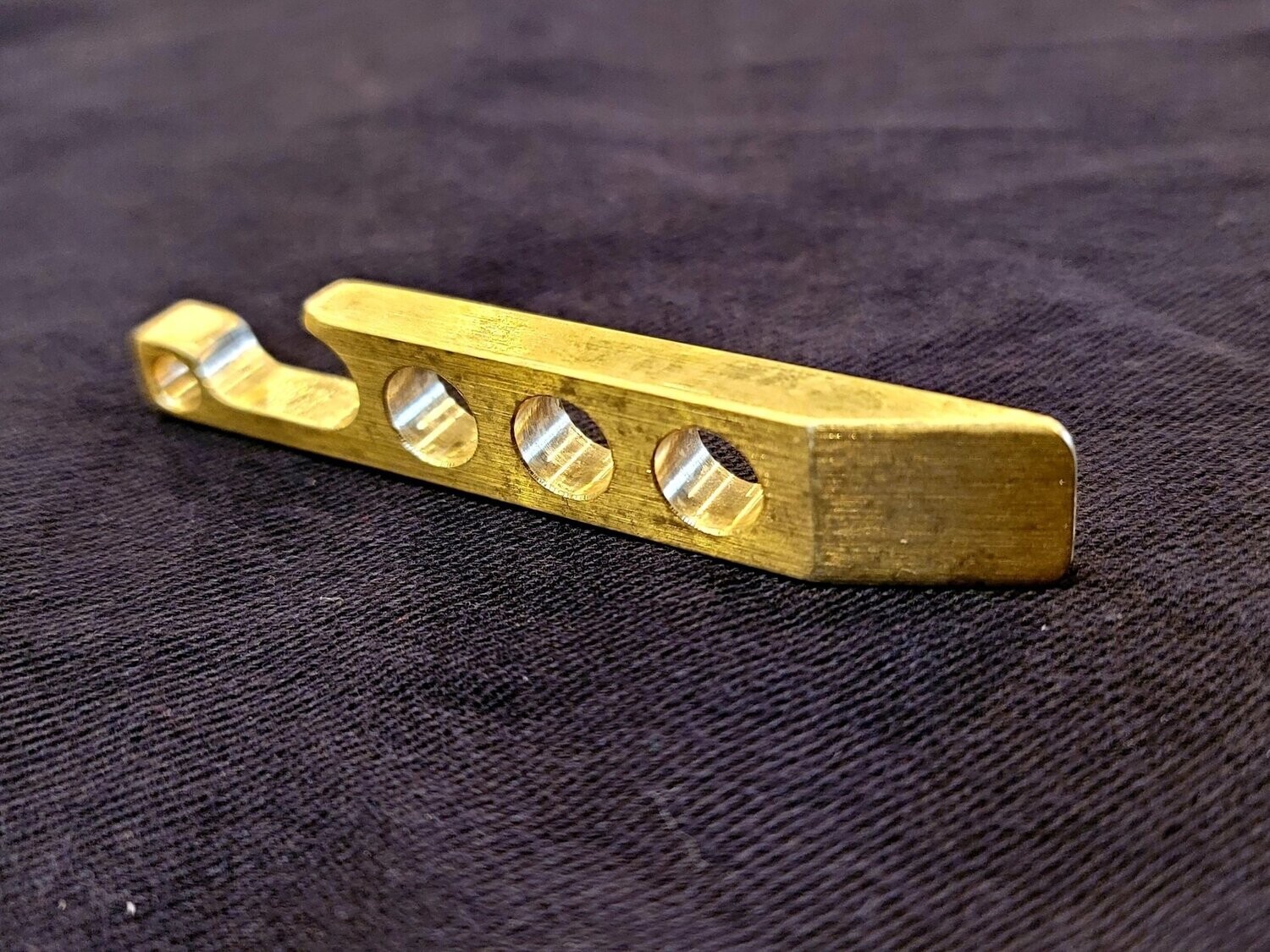 SW Brass Pry Bar