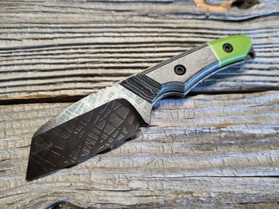 Black / Green