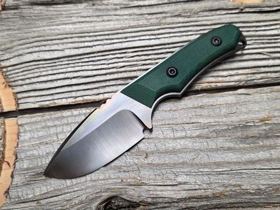 Green / blackened blade Green / blackened blade