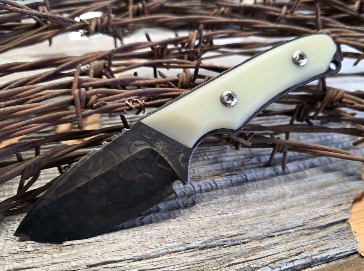 Jade G10