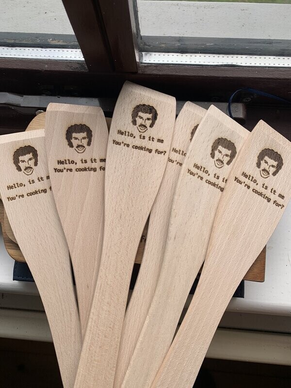 The Lionel Spatula