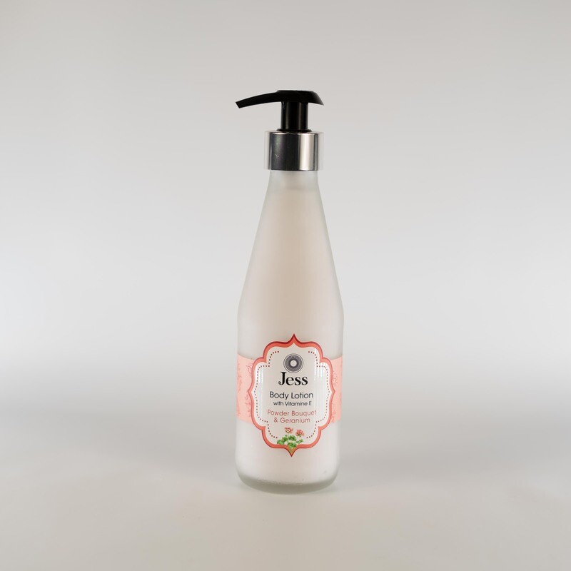 Powder Bouquet &amp; Geranium Body Lotion 250ml