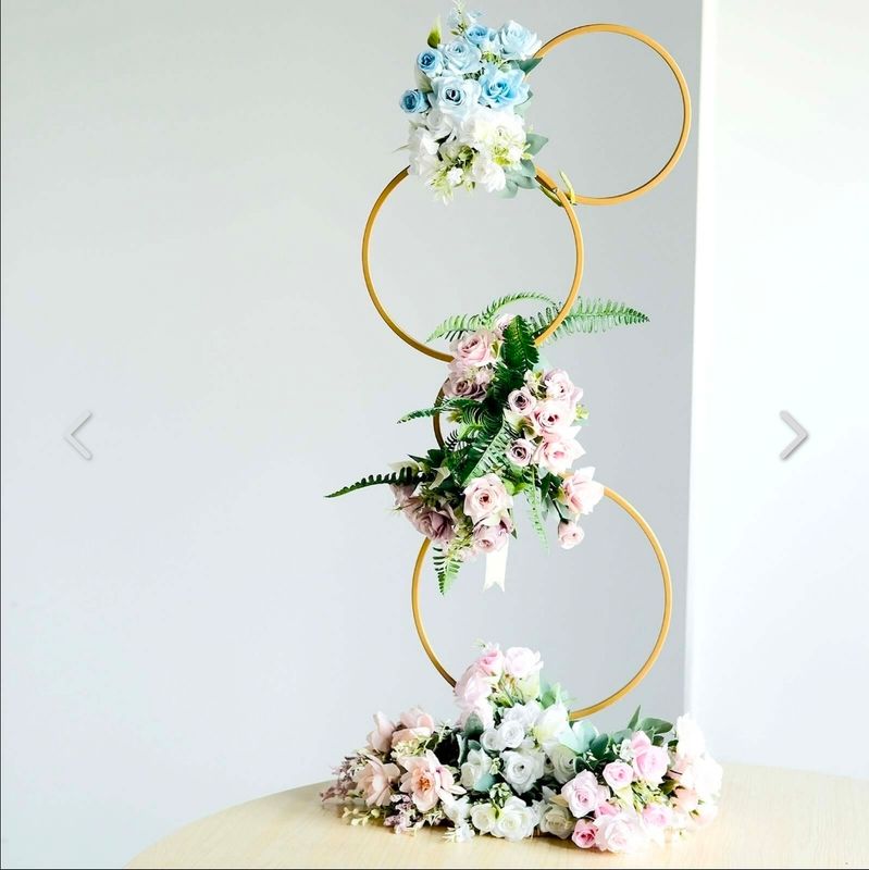4 Tier Gold Metal Hoop Stand