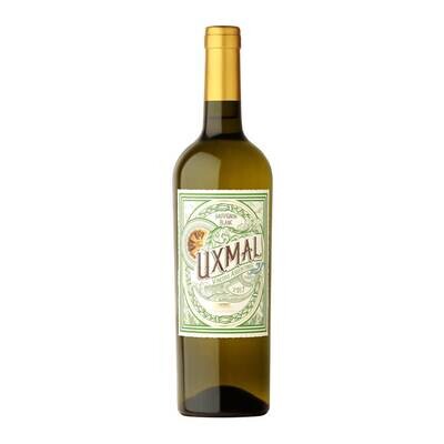 UXMAL SAUVIGNON BLANC x750