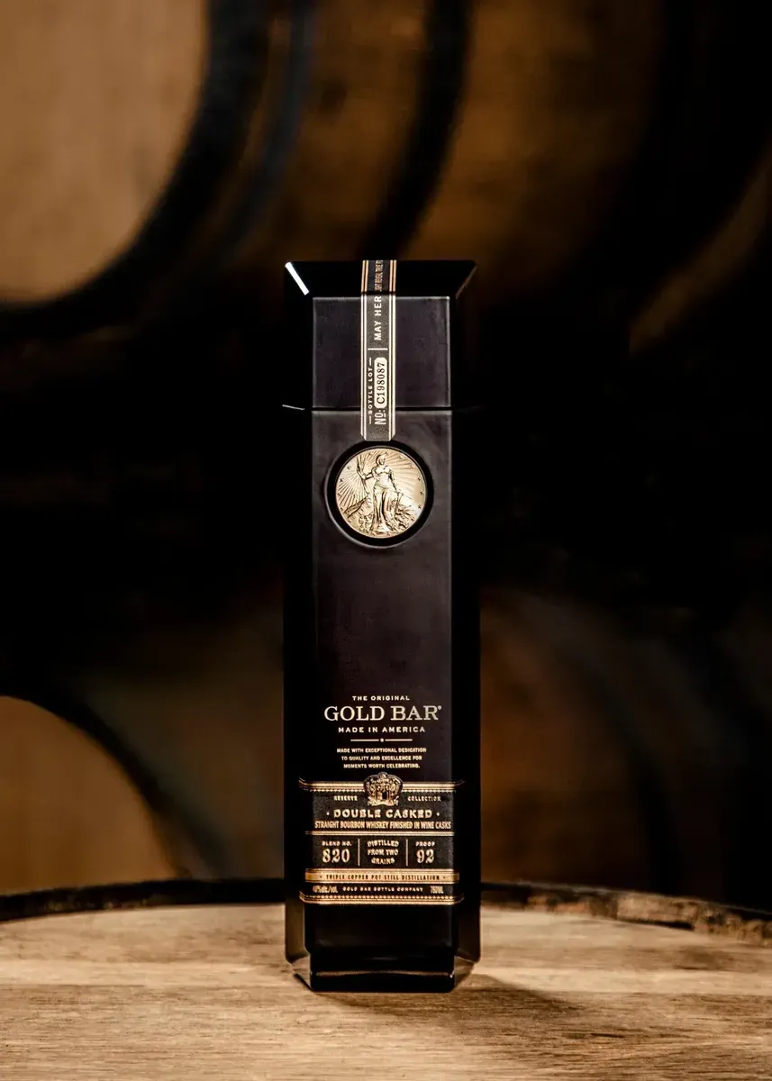 WHISKY GOLD BLACK x 1LITRO