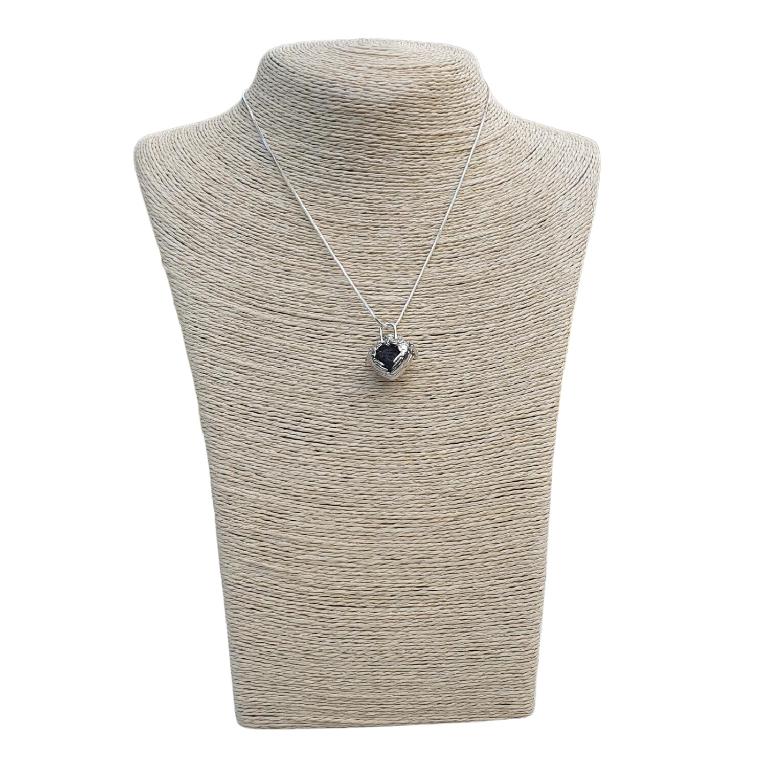 Necklace Diffuser 001