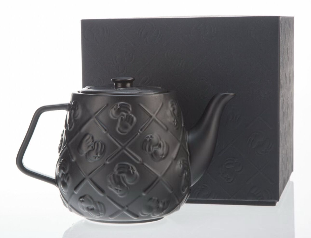 Kaws - Teapot (Black)