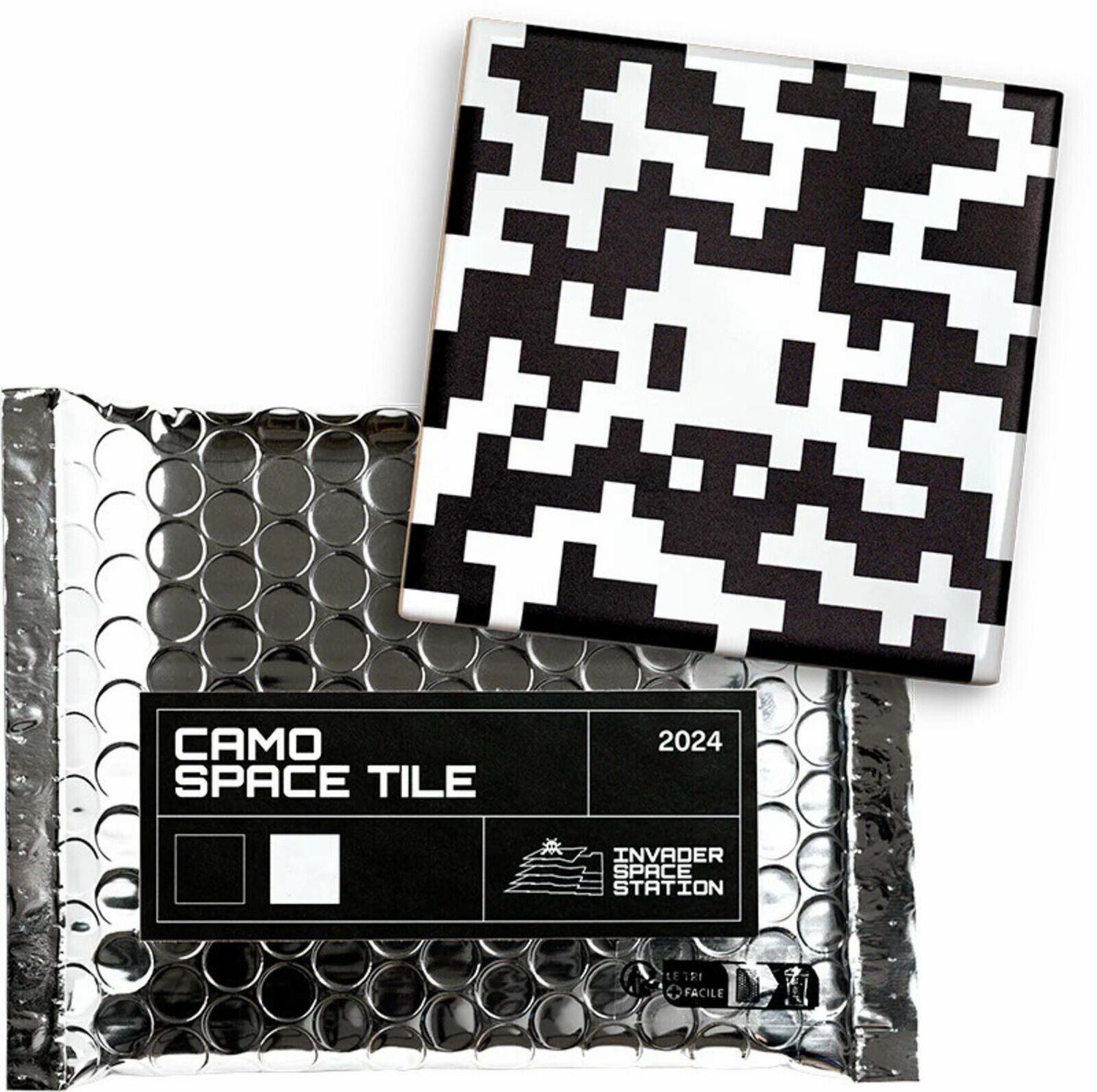 Invader - Camo Space Tile (Black &amp; White)