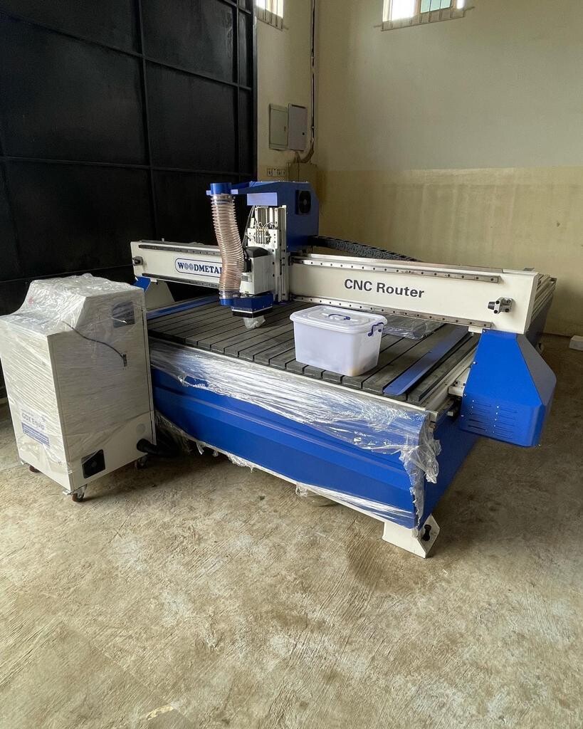 WOODMETAL CNC ROUTER 2130A