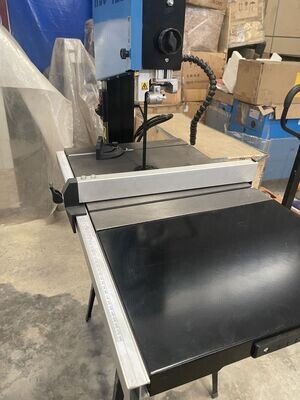 WOODMETAL WBS 422 Band Saw with Stand (Small - 220V)
