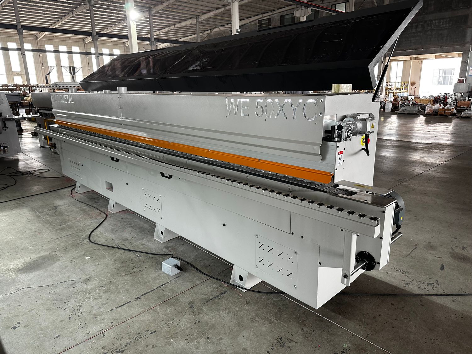 WOODMETAL WE50XYC 7 Function Edge Banding Machine with Pre-heating and Corner Rounding