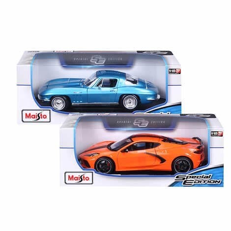 Maisto 1:18 Die Cast Vehicle 2-Pack, 1965 Corvette and 2020 Corvette Stingray