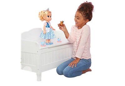 Dolls & Action Figures