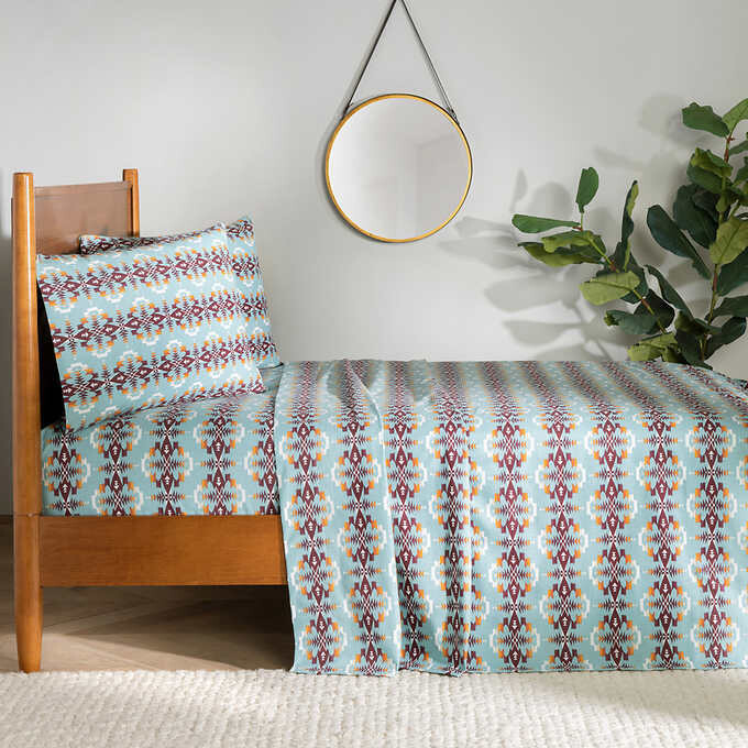 Pendleton 4-piece Flannel Sheet Set Pendleton 4-piece Flannel Sheet Set, Color: Blue