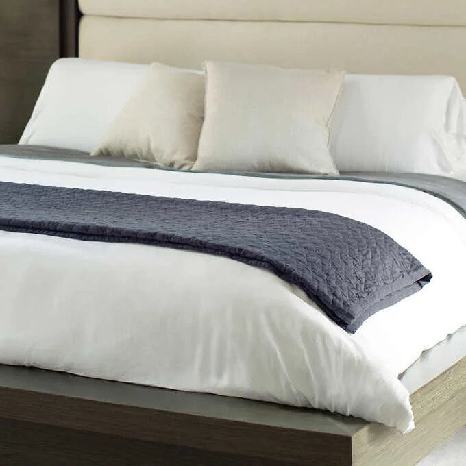 Cariloha Diamond Stitch Quilt