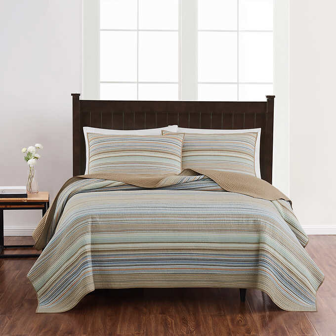 Retro Chic 3-piece Quilt Set, Color: Waters Edge