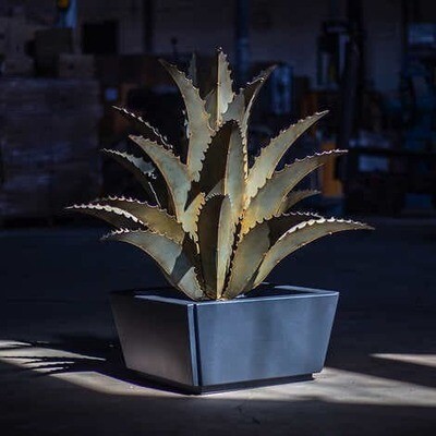 Metal Sawtooth Agave Plant & Planter by Desert Steel