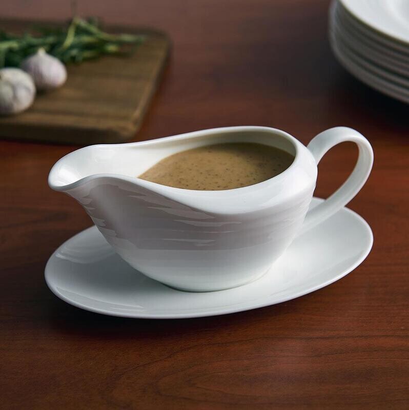 Mikasa®
Swirl Bone Gravy Boat with Stand