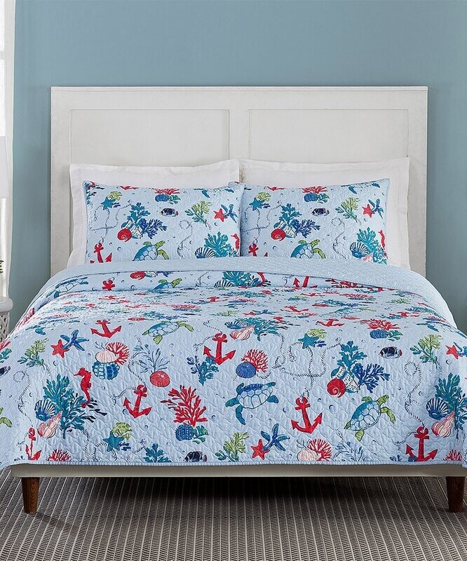 White & Blue Anchors Away Quilt Set