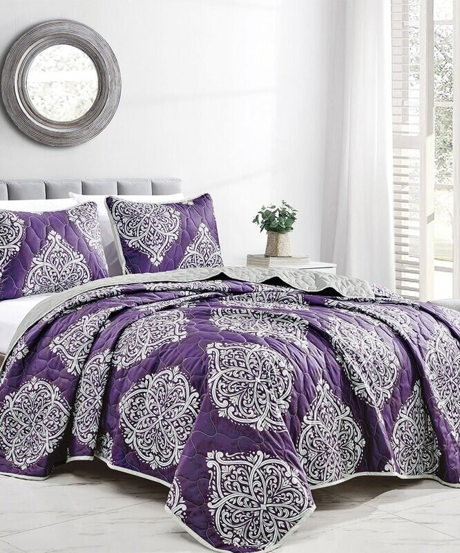 Esca | Purple Damask Lachlan Luxury Bedspread Set