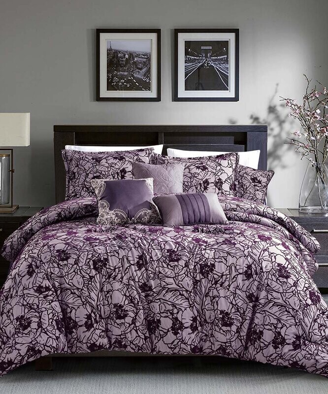 Esca | Purple Hedva Luxury Seven-Piece Comforter Set
