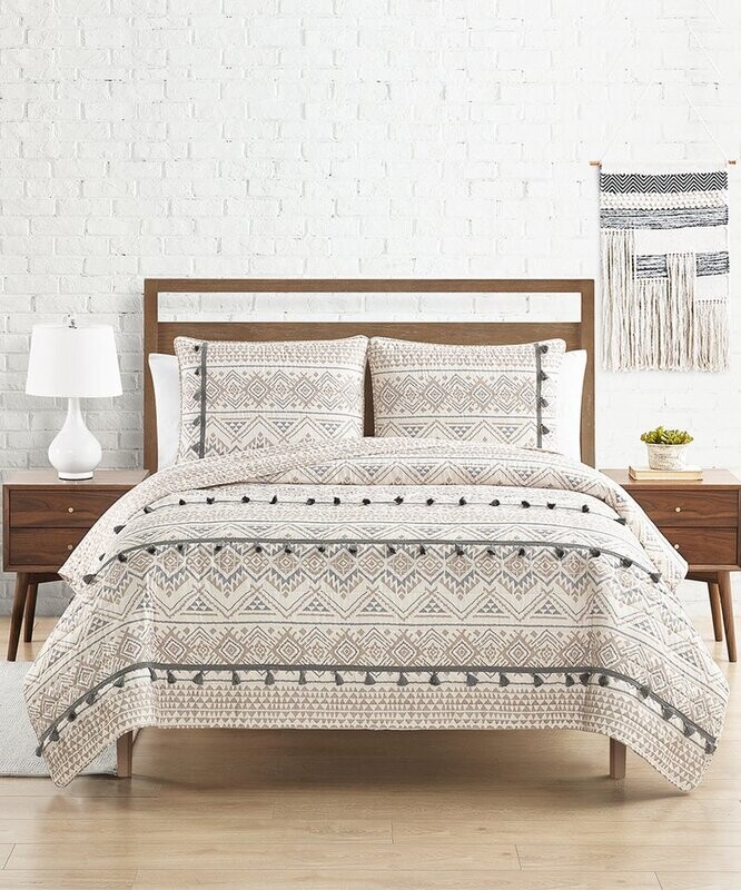 Beige Geometric Nevada Tassel-Trim Microfiber Quilt Set