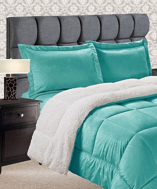 Turquoise Sherpa-Lined Quilted Comforter Set Turquoise Sherpa-Lined Quilted Comforter Set