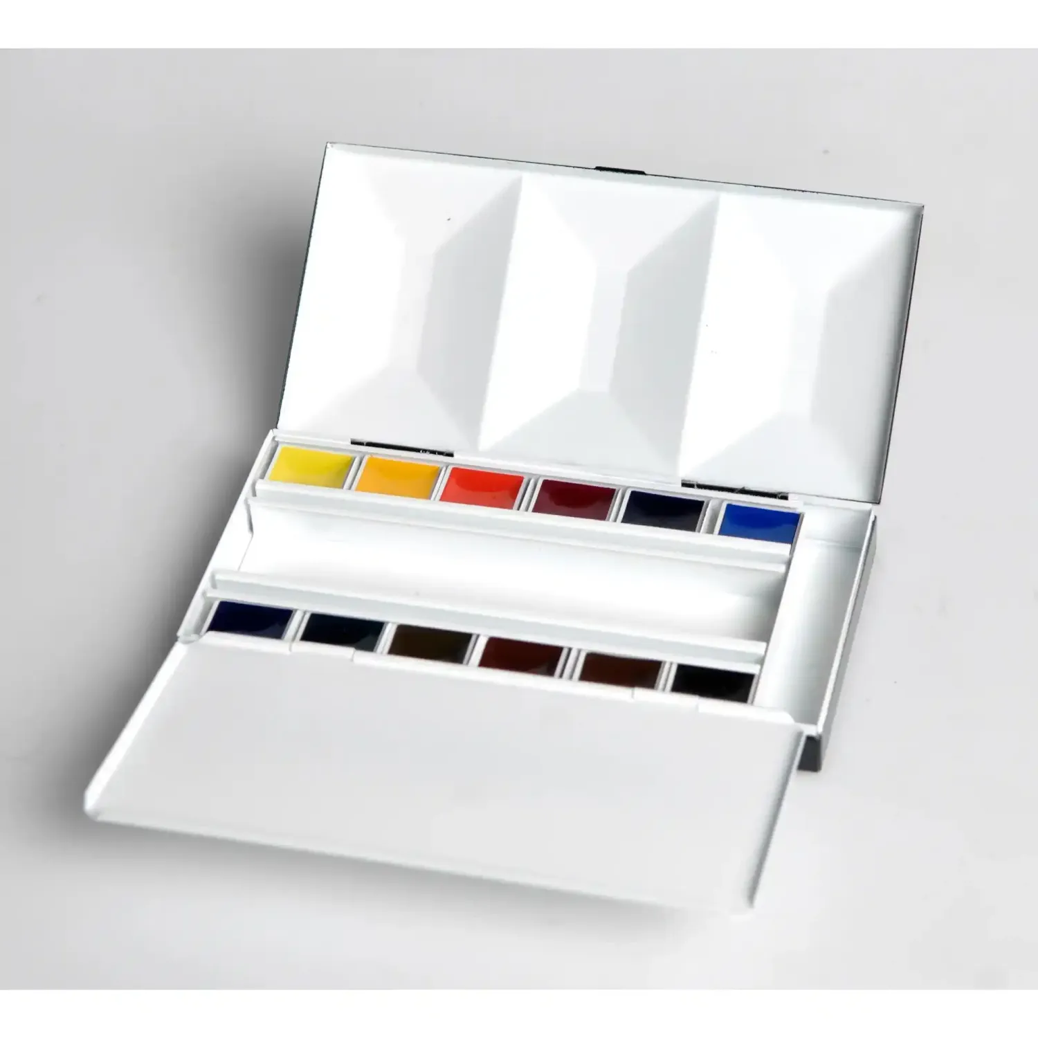 BLOCKX bijou watercolour metal box with 12 extra fine half pans