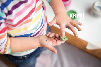 Safe non-toxic MUCKI finger paint set made in Germany