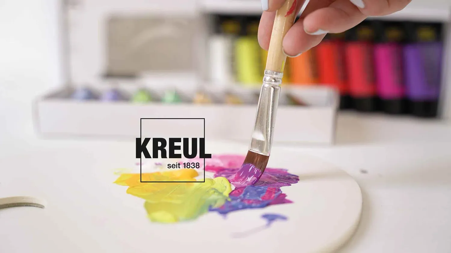 SOLO GOYA acrylic colours creamy texture matt finish