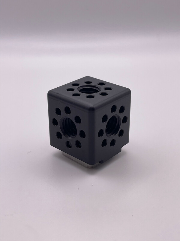 Ronin Top Handle Cube