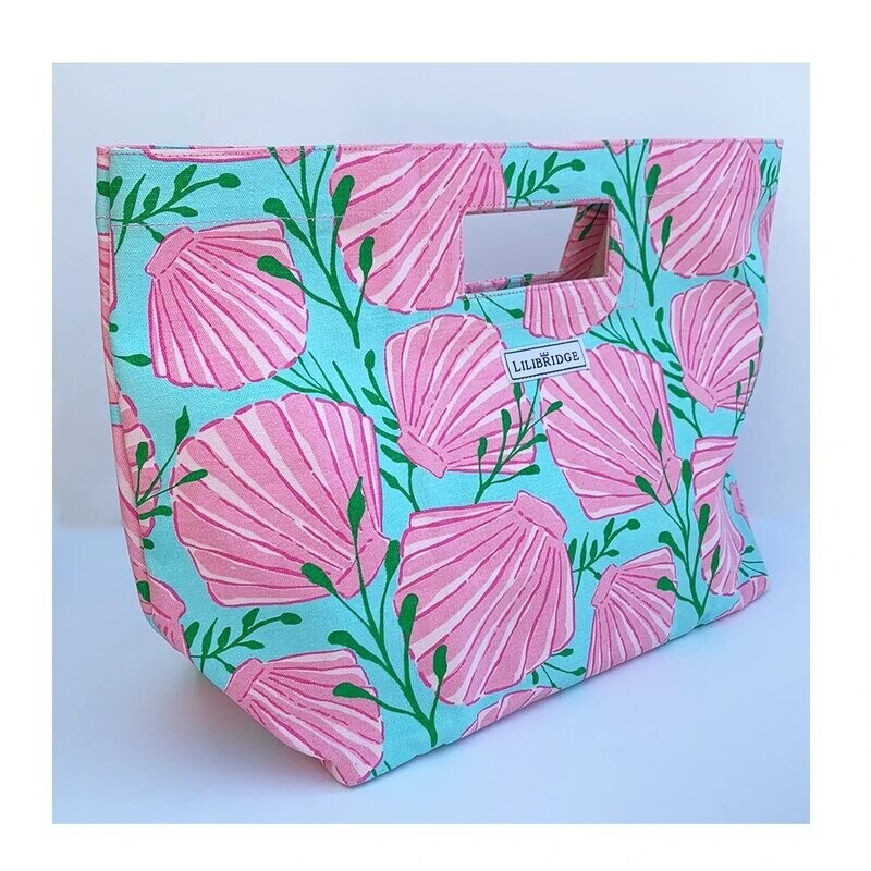 The Lilibridge Bag, Scallop Shells