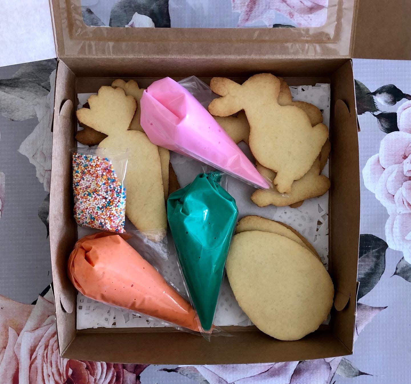 DIY sugar cookie kit