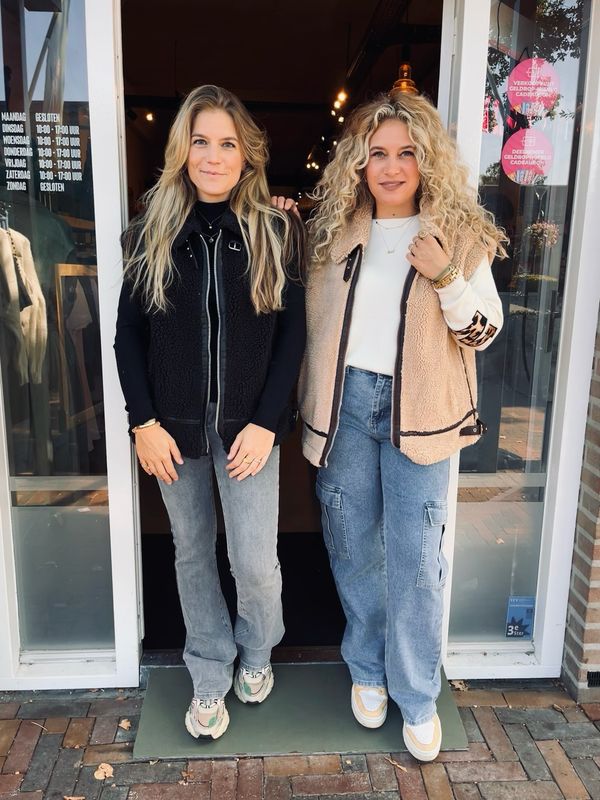 GILET TEDDY | ZWART