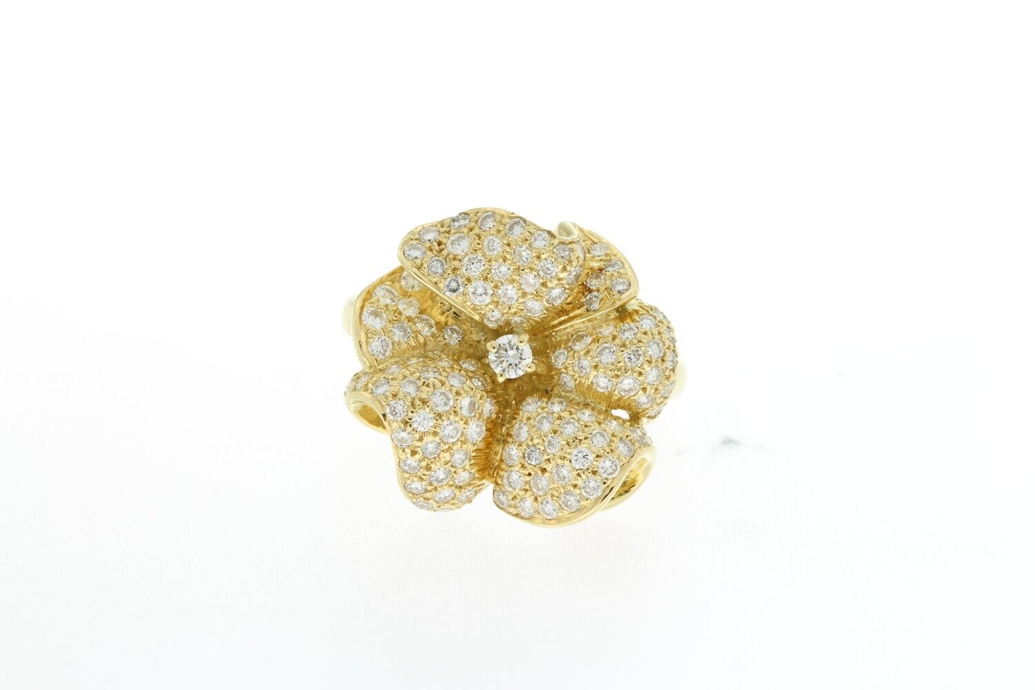 HOF Yellow Gold Ring. Round Brilliant Diamonds