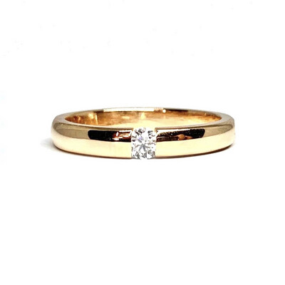 Suspended Diamond Gold Band