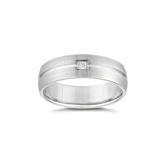 Brushed Gold Band with Diamond