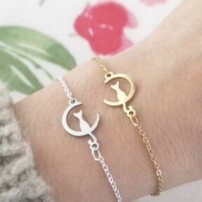 Cat Inside the Moon Bracelet
