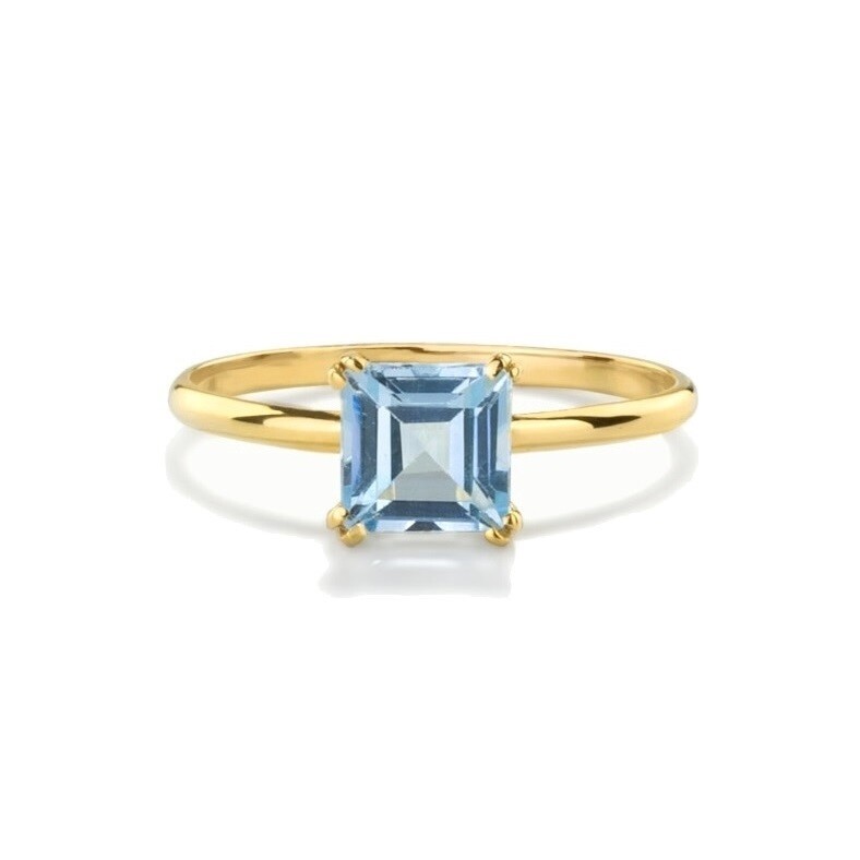 Princess cut 1 ct Blue Topaz Ring