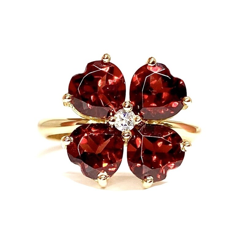 Lucky Clover 4 ct Red Garnet, Diamond Ring