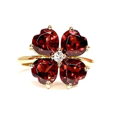 Lucky Clover 4 ct Red Garnet, Diamond Ring
