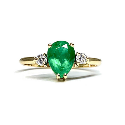 Emerald Rings Collection